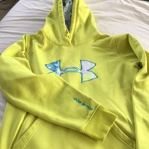 Woman’s sweatshirt